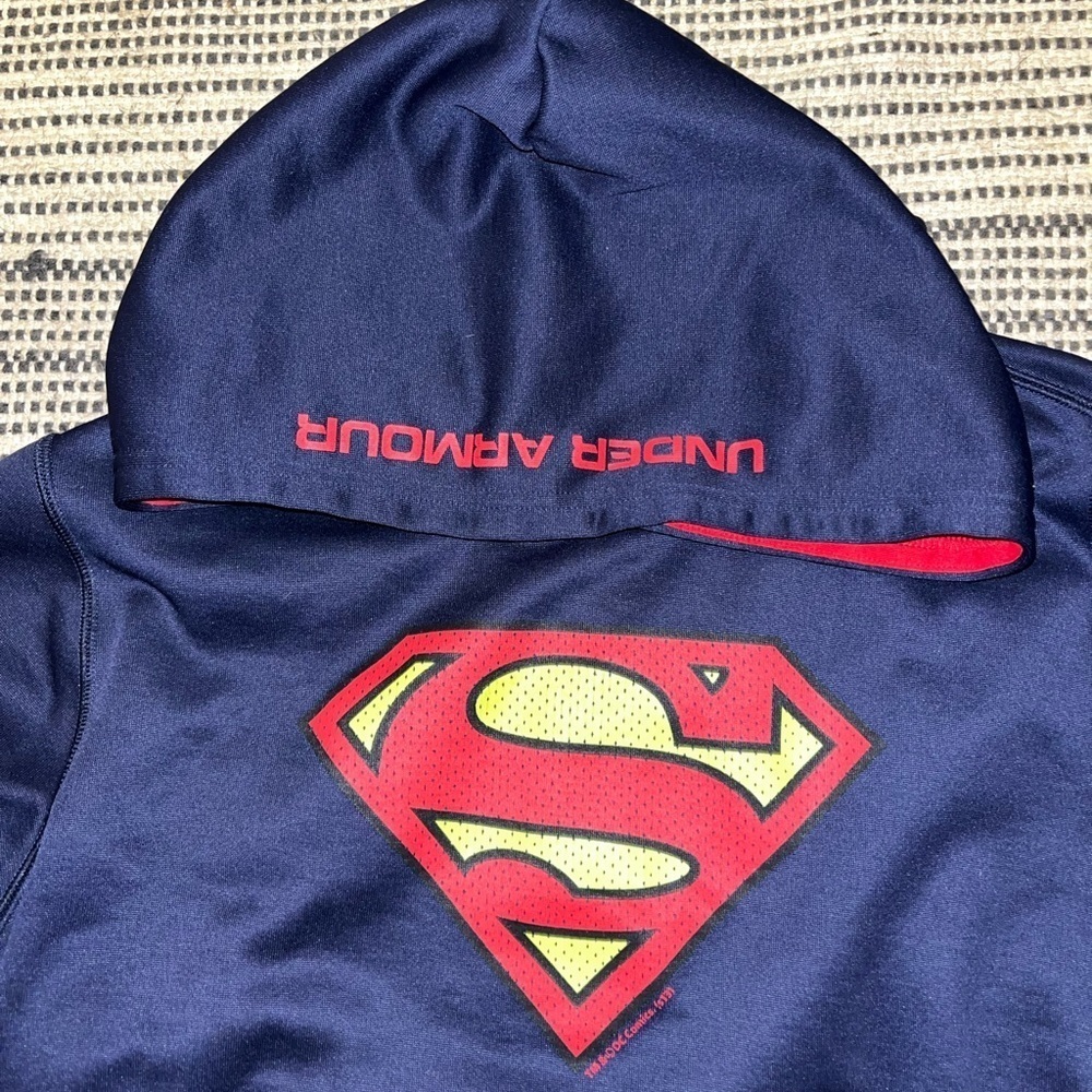 Under Armour Superman Hoodie - Picture 6 of 6